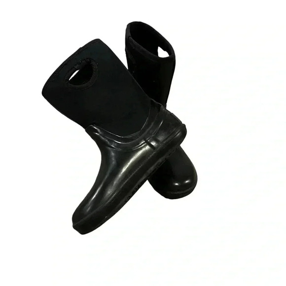 UGG youth K KEX black pill on waterproof rain boot youth size 2 gender neutral - Picture 3 of 13